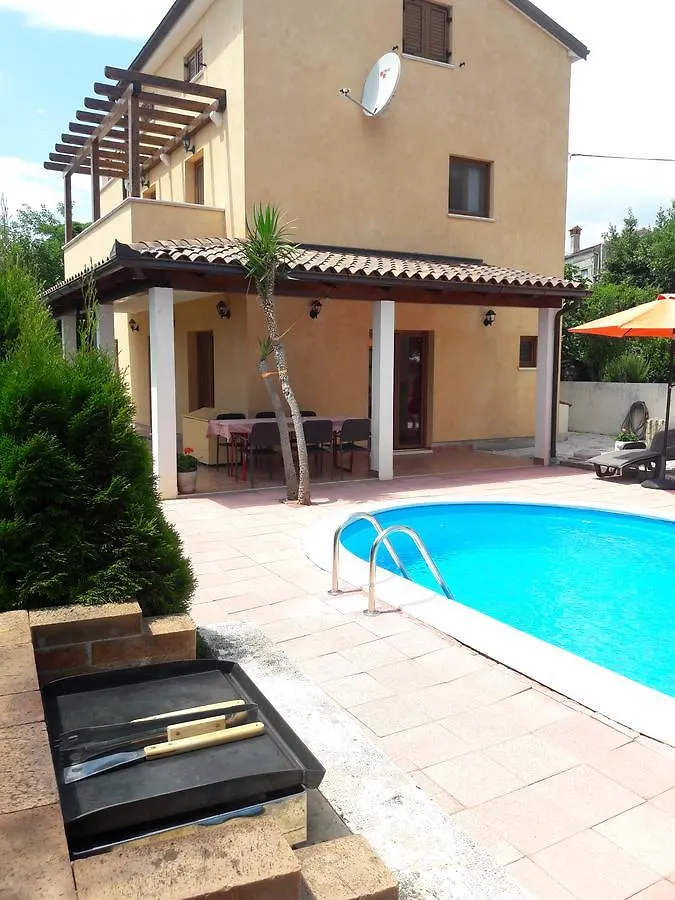Vacation Home Licinius Ližnjan